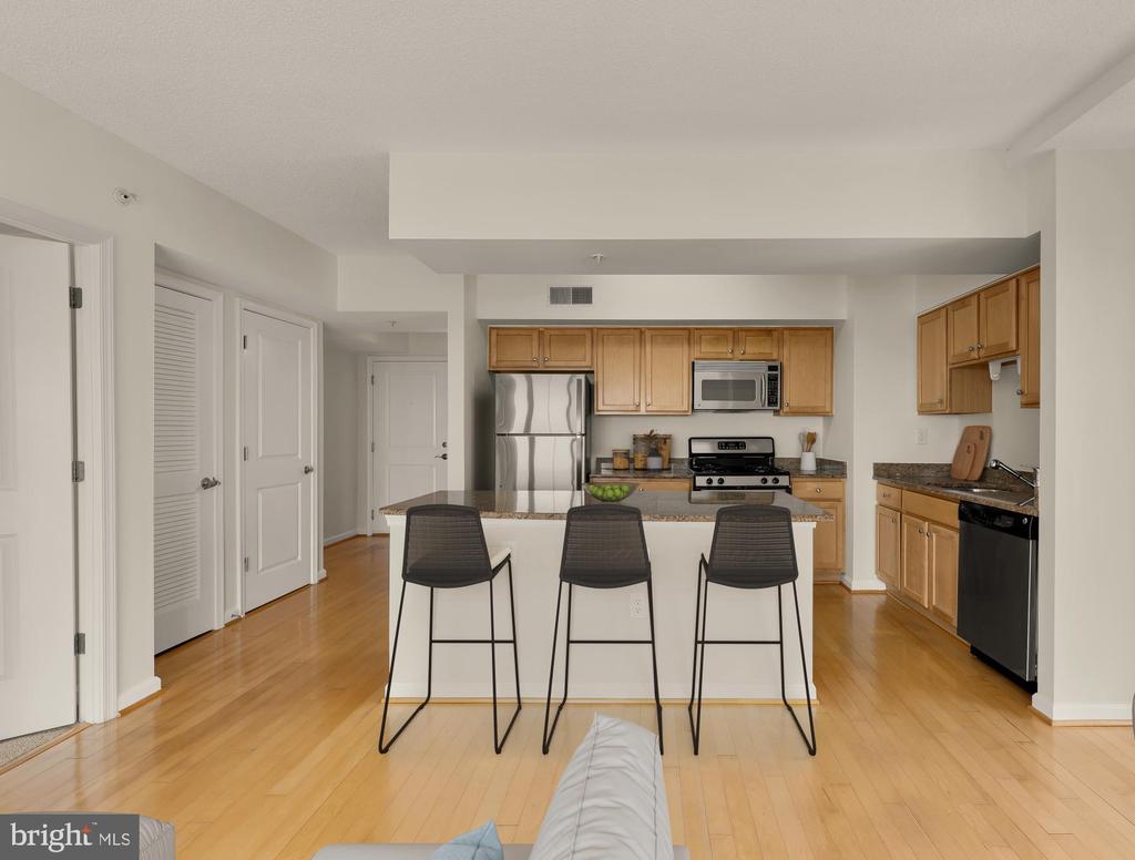 7915 EASTERN AVENUE Unit: 1014