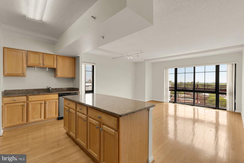 7915 EASTERN AVENUE Unit: 1014