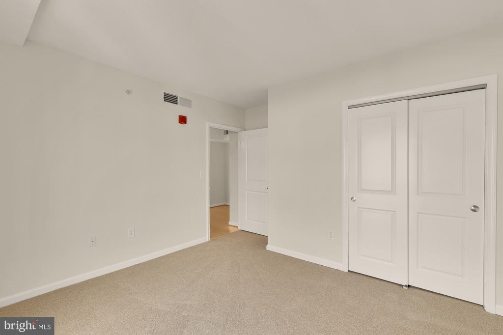 7915 EASTERN AVENUE Unit: 1014
