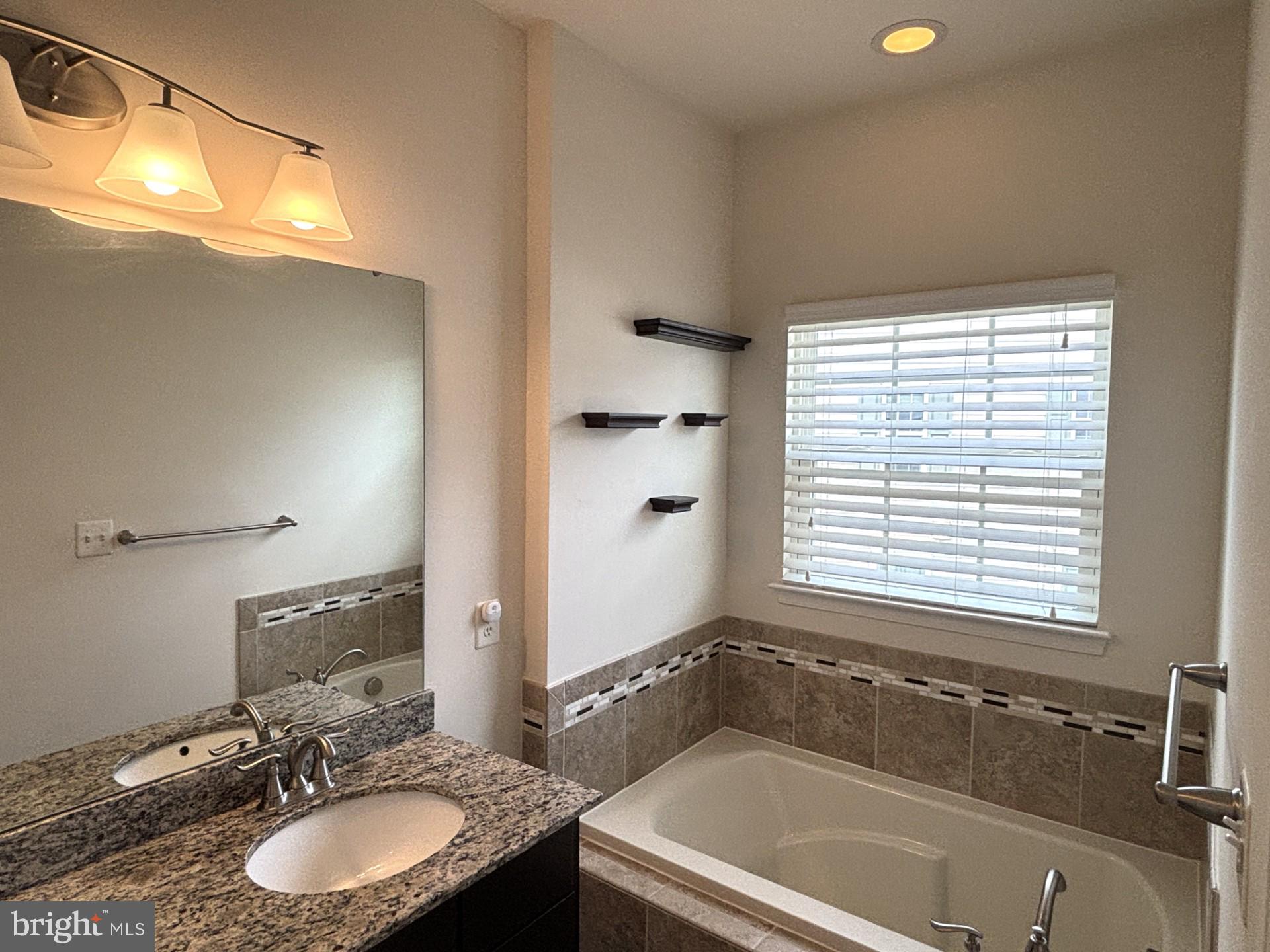 5302 STREAM BANK LANE