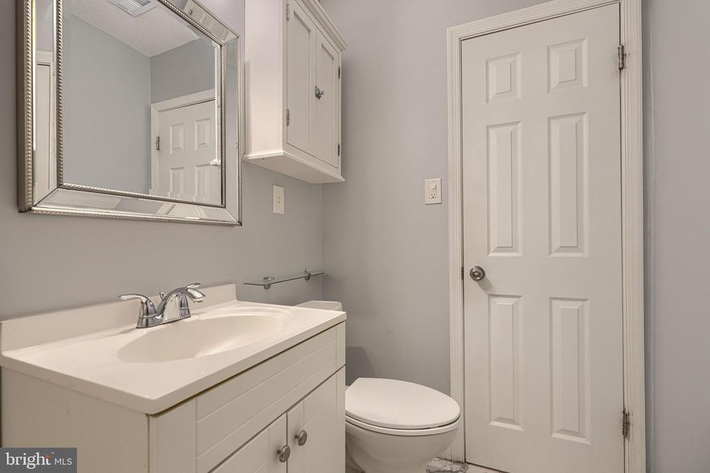 3821 HAMILTON STREET A-301