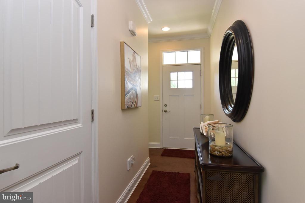 35103 ROEBUCK LANE
