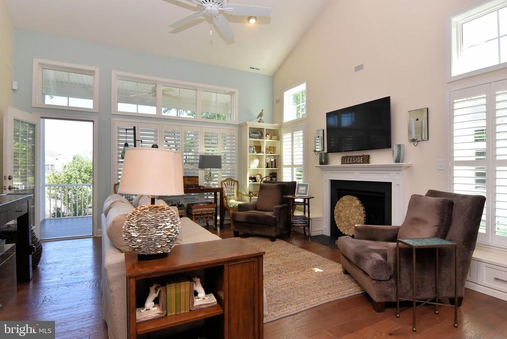 35103 ROEBUCK LANE