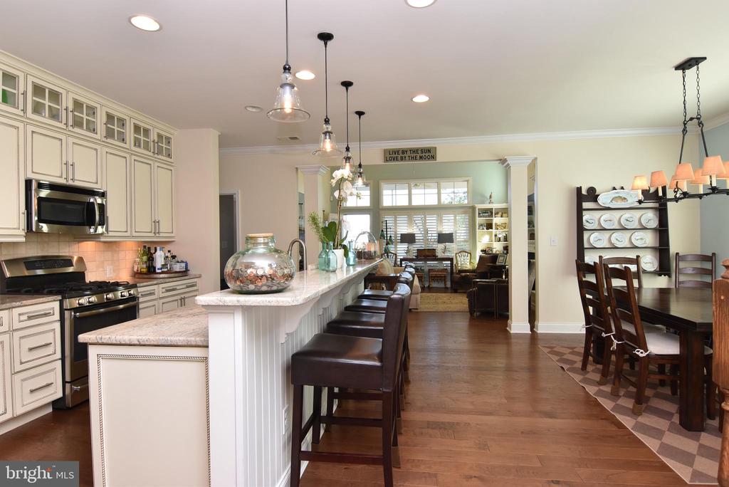 35103 ROEBUCK LANE