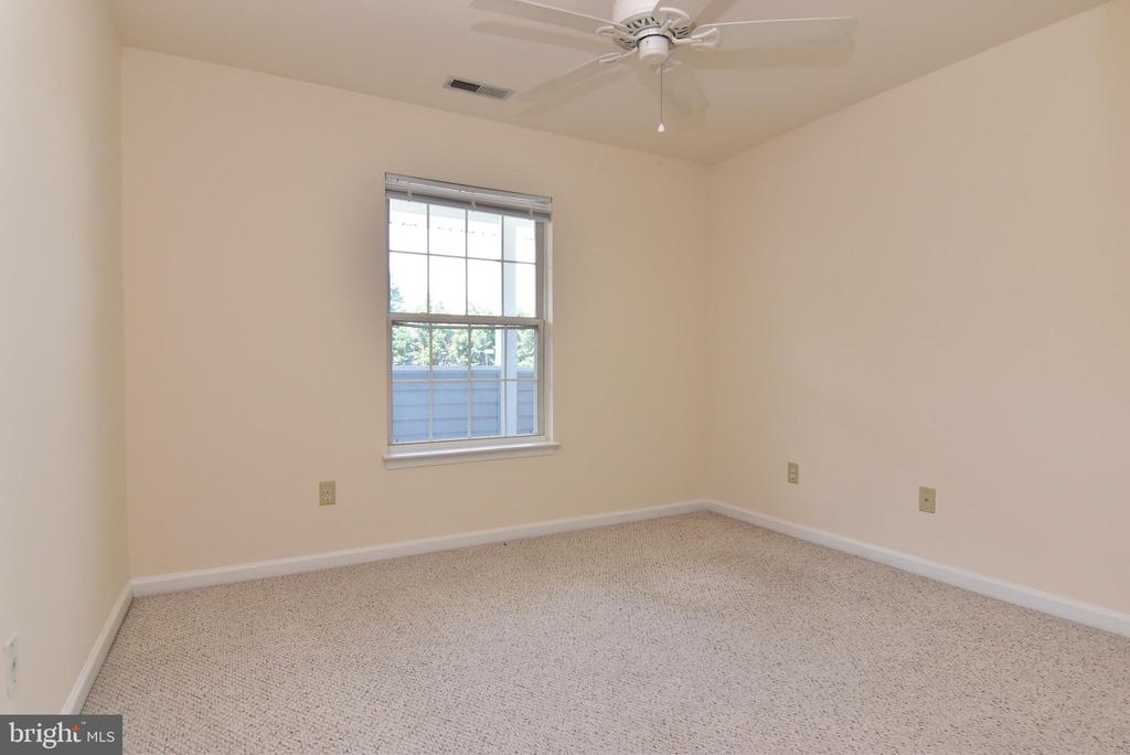 3500 SANIBEL CIRCLE Unit: 3516