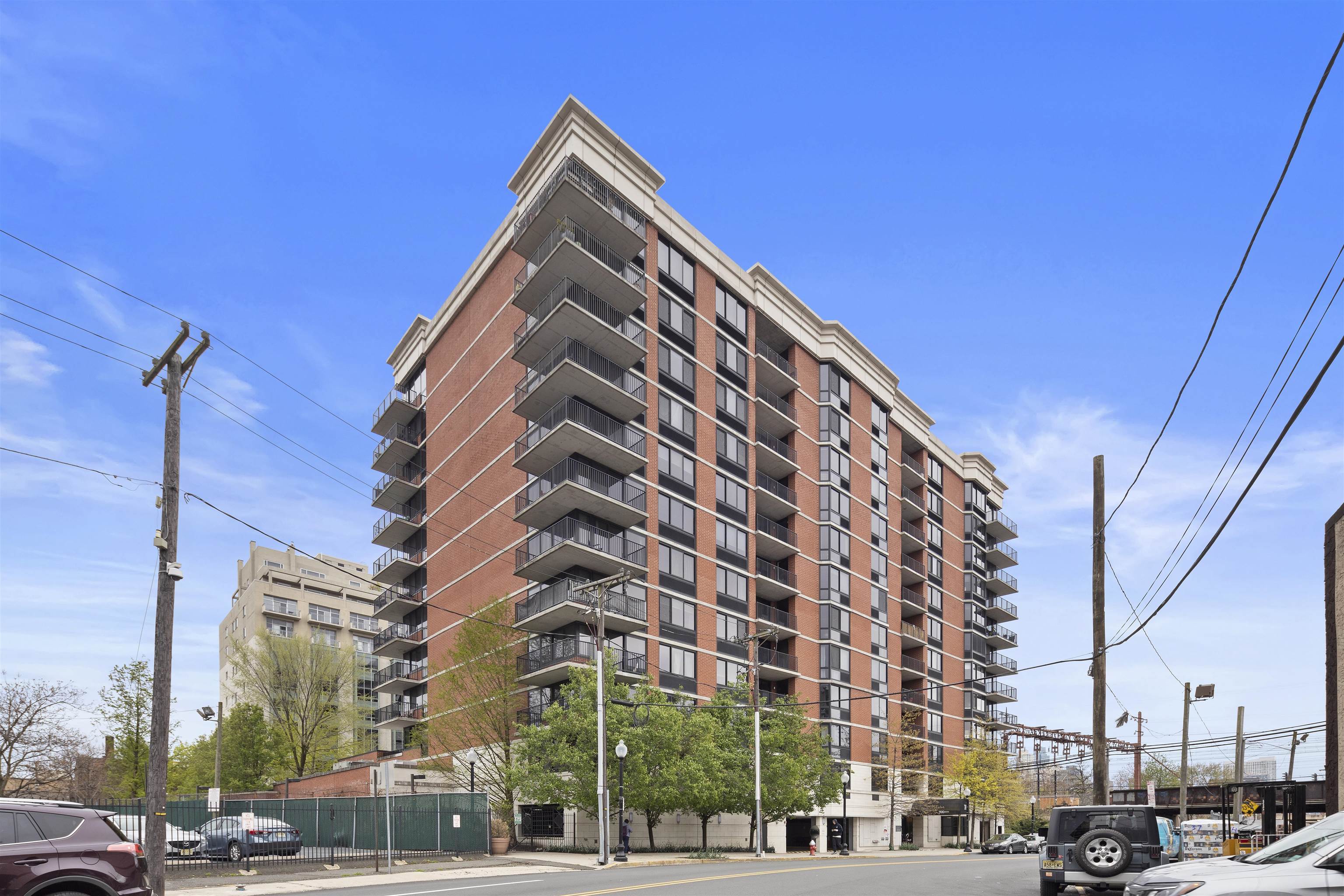 700 GROVE ST Unit: 10G