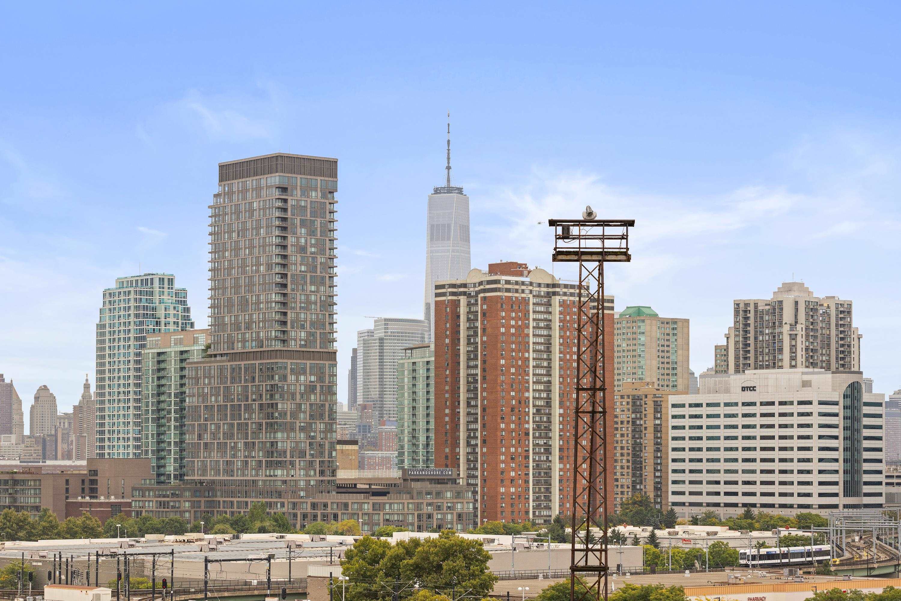 700 GROVE ST Unit: 10G
