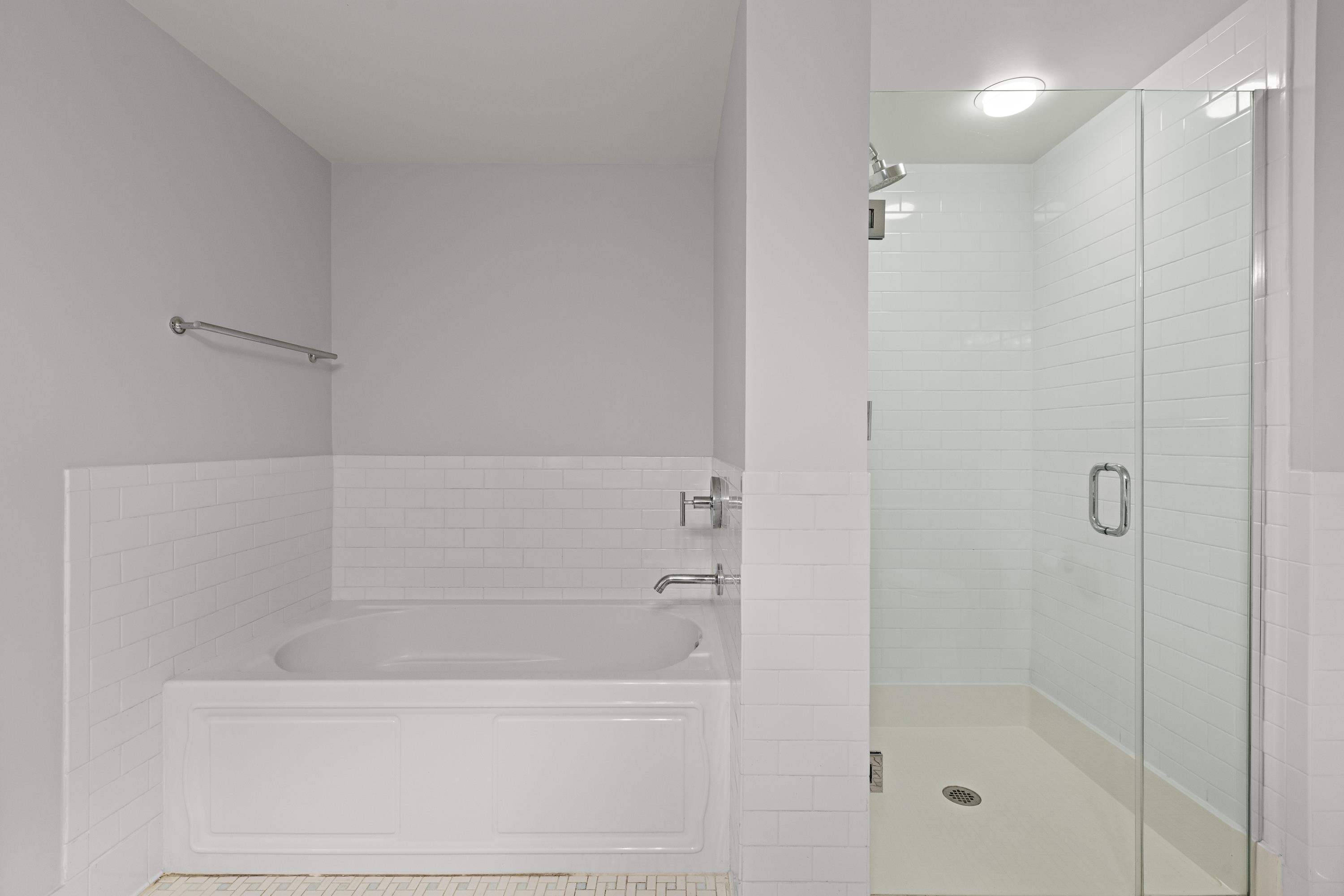 700 GROVE ST Unit: 10G