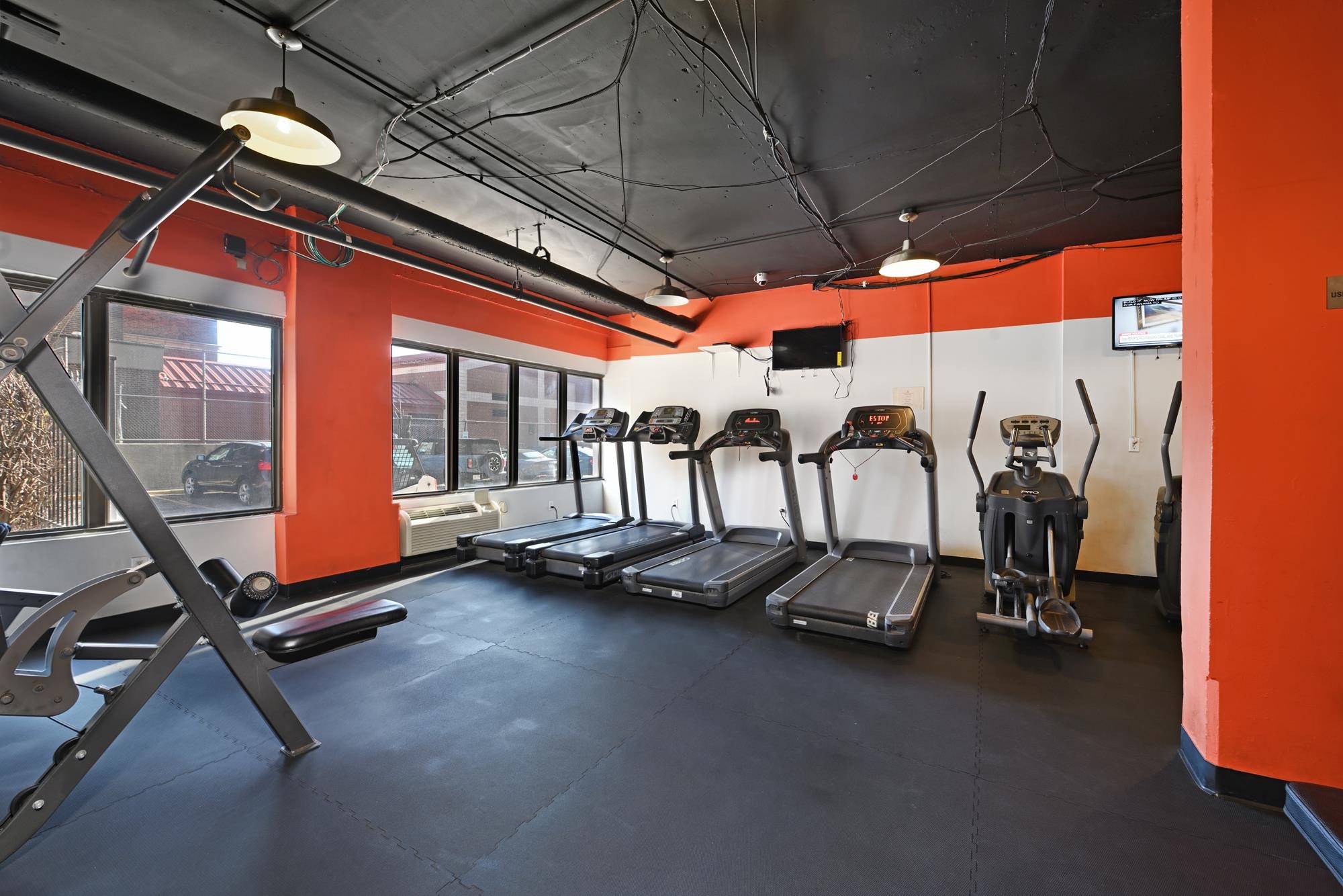500 CENTRAL AVE Unit: 1002