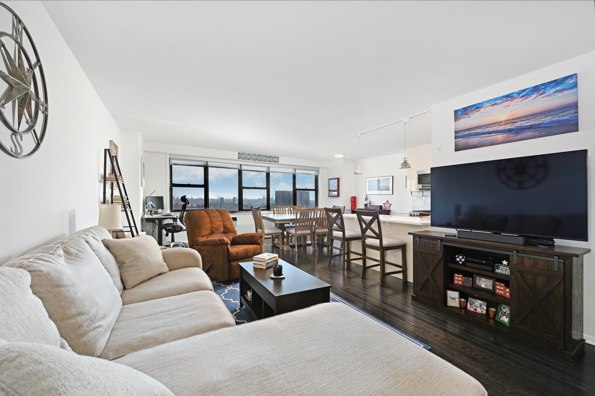 500 CENTRAL AVE Unit: 1002