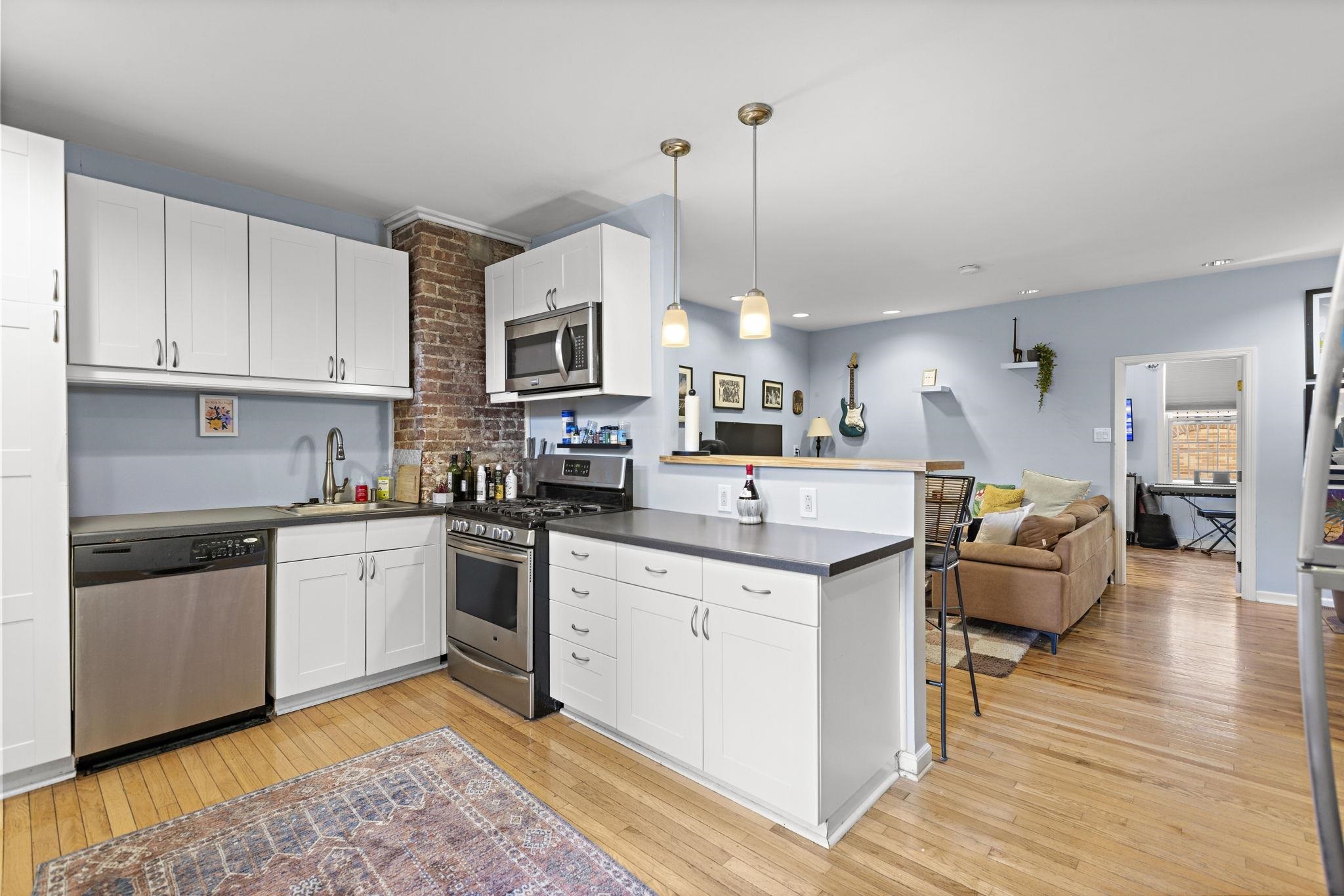 358 14TH ST Unit: 1