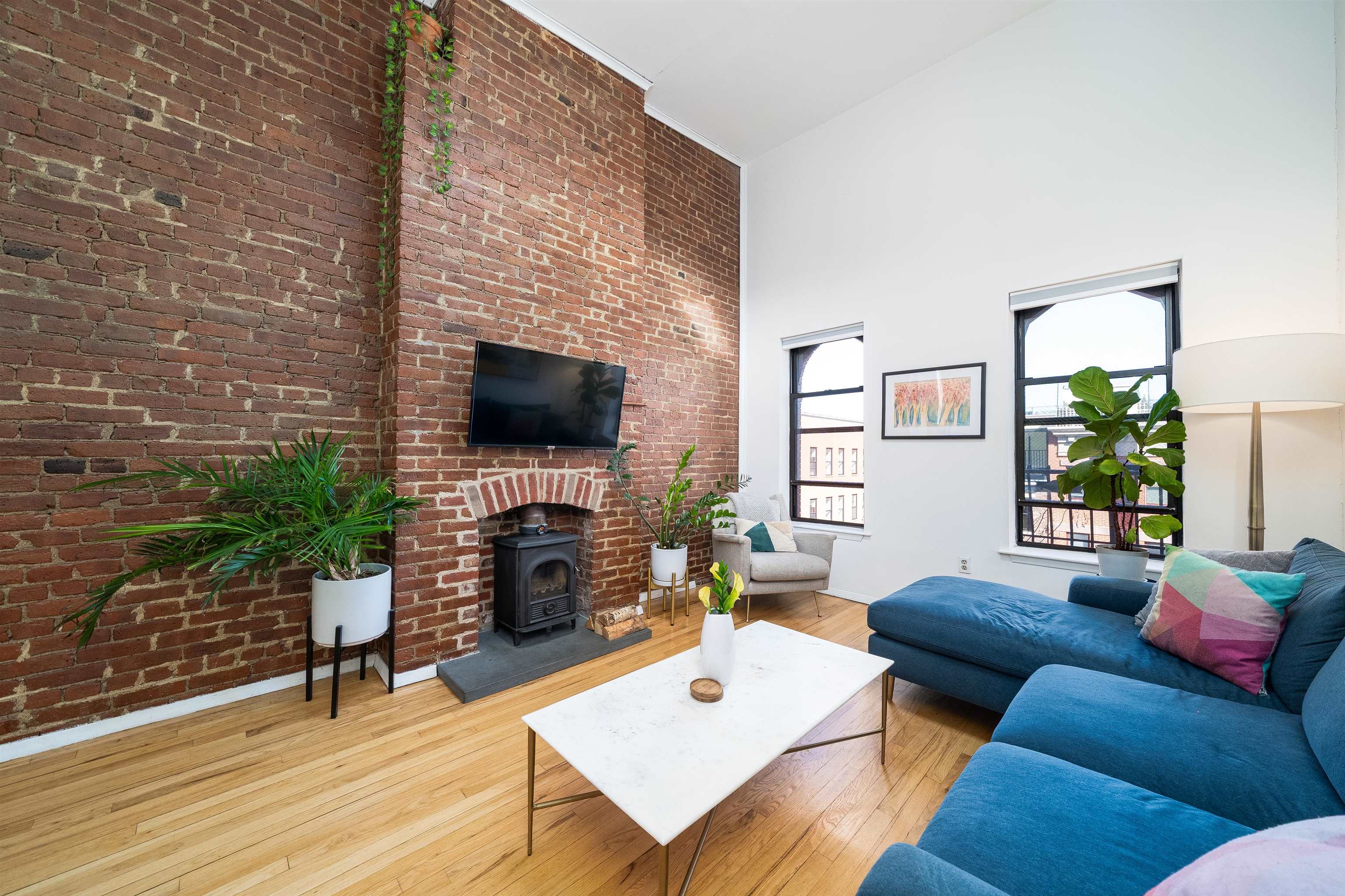 227 BAY ST Unit: 4C