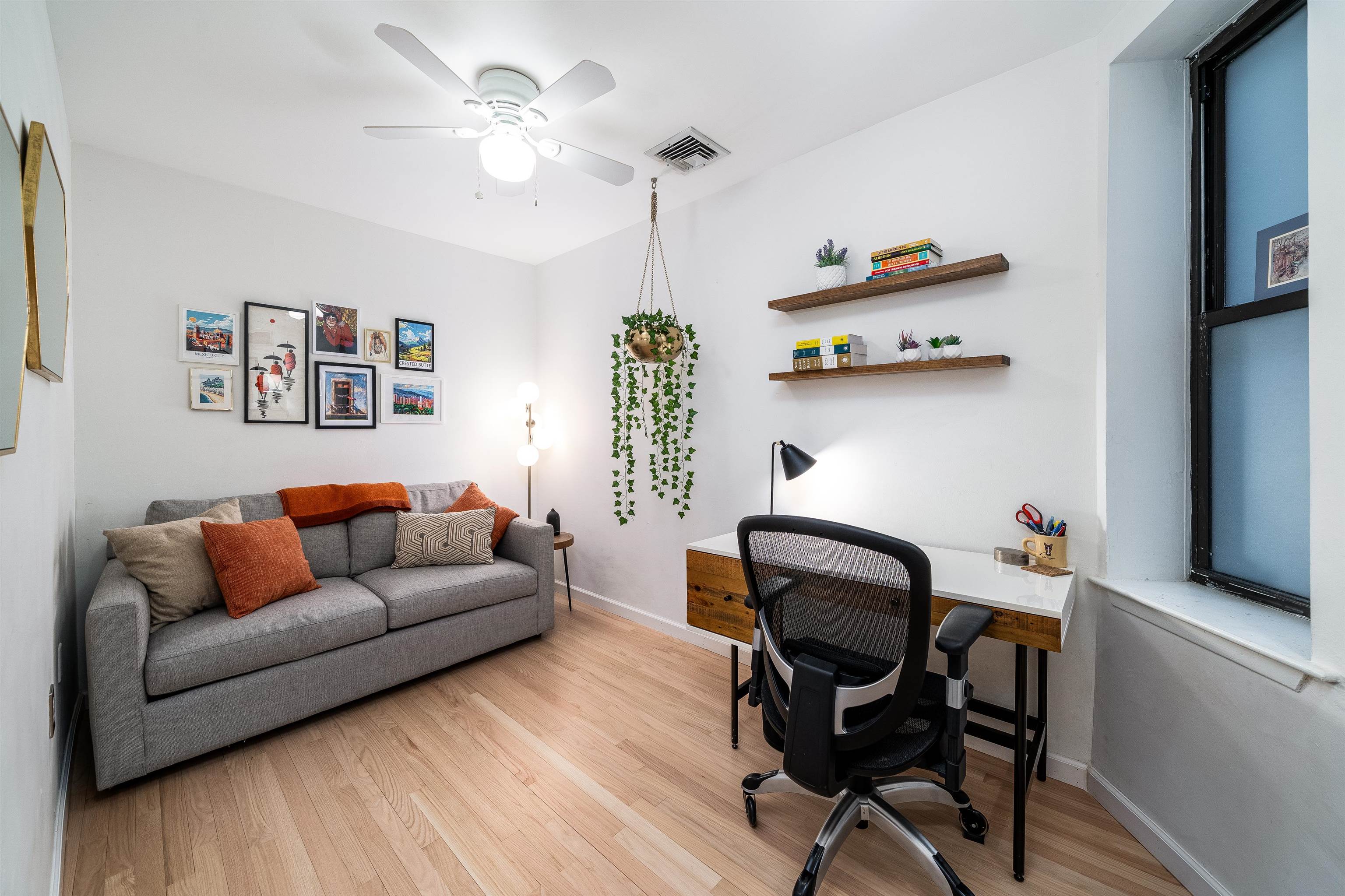 227 BAY ST Unit: 4C