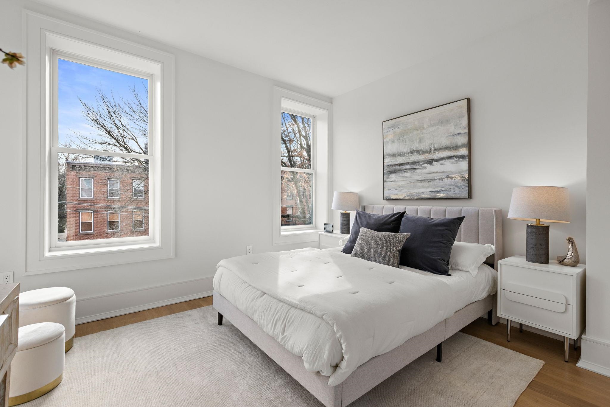 647 JERSEY AVE Unit: 2