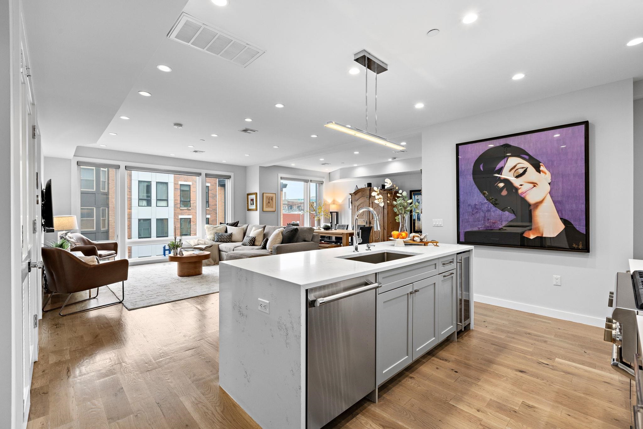 502 MONROE ST Unit: 401