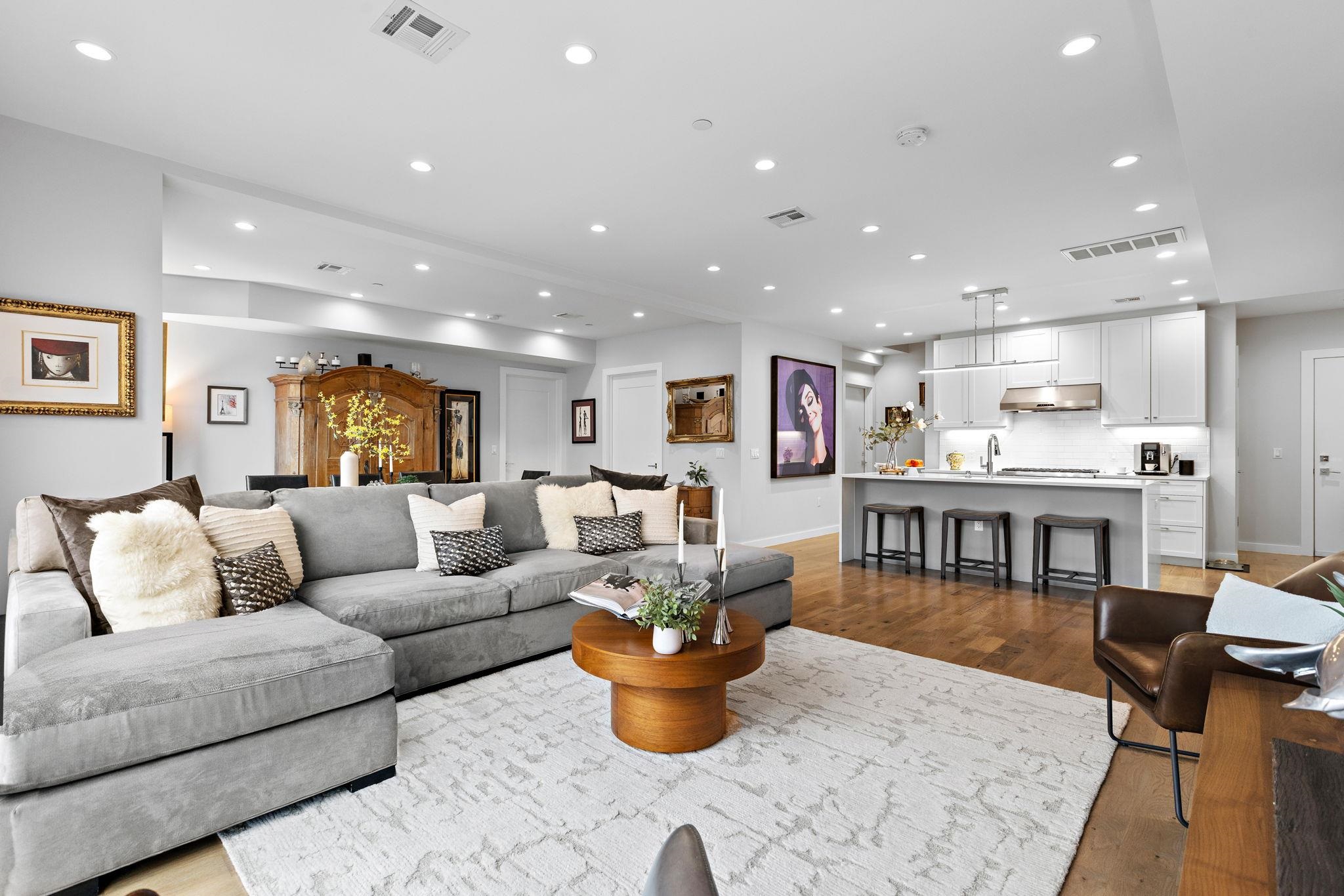 502 MONROE ST Unit: 401