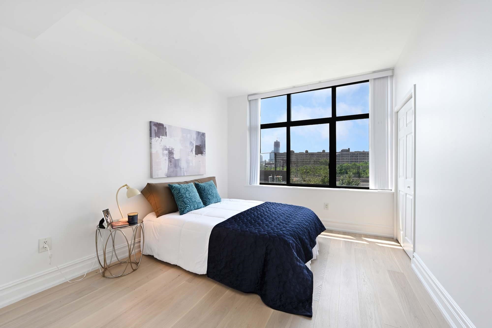 610 NEWARK ST Unit: 4A