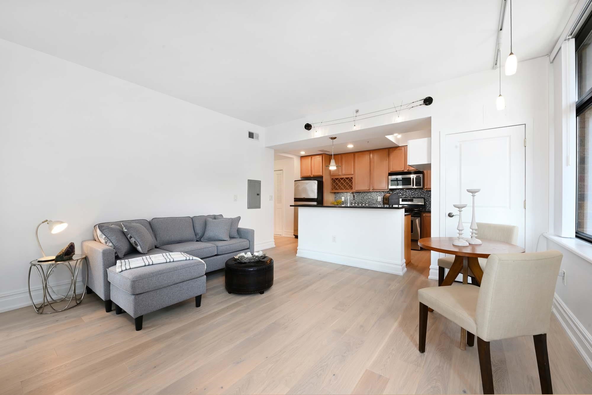 610 NEWARK ST Unit: 4A