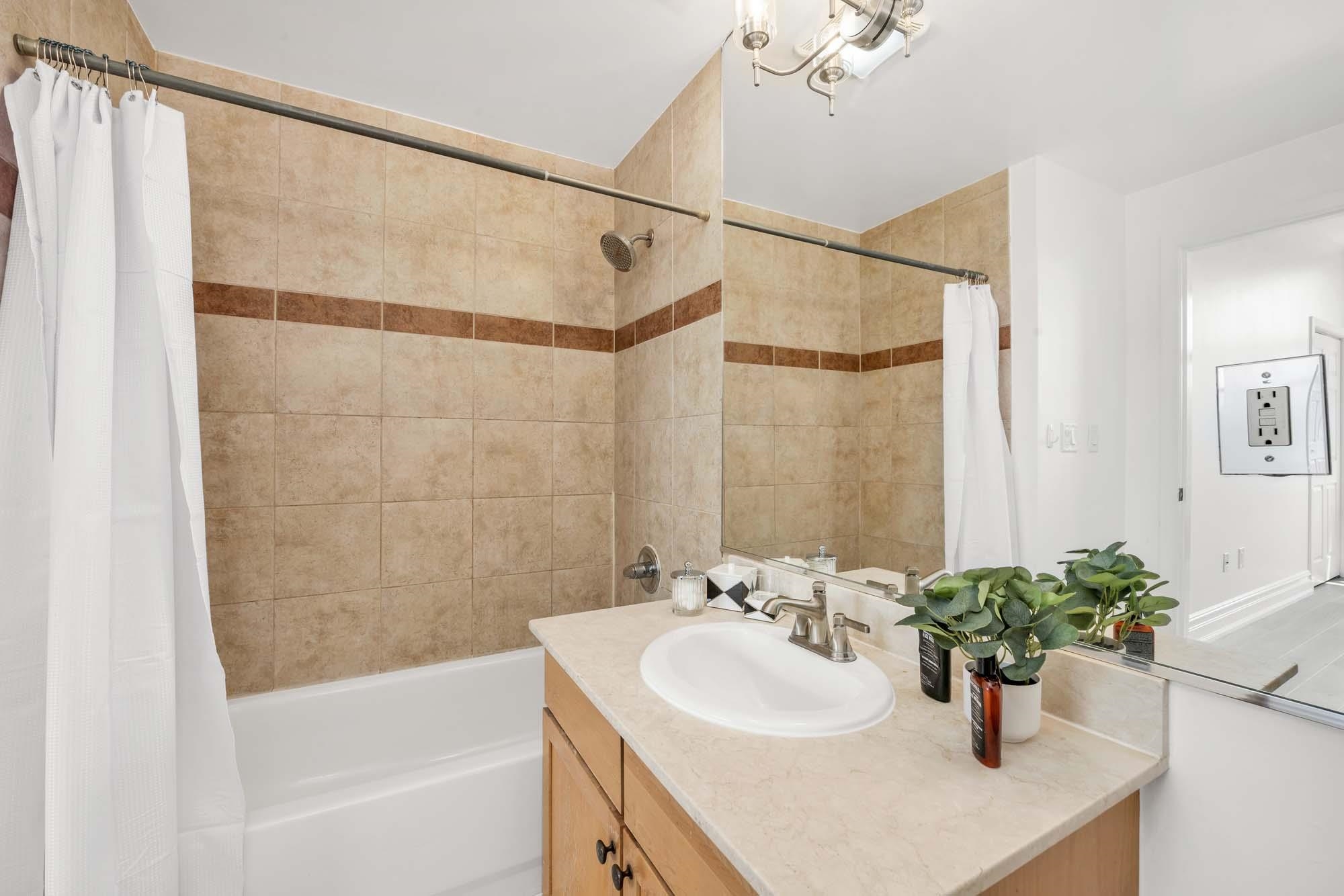 610 NEWARK ST Unit: 4A