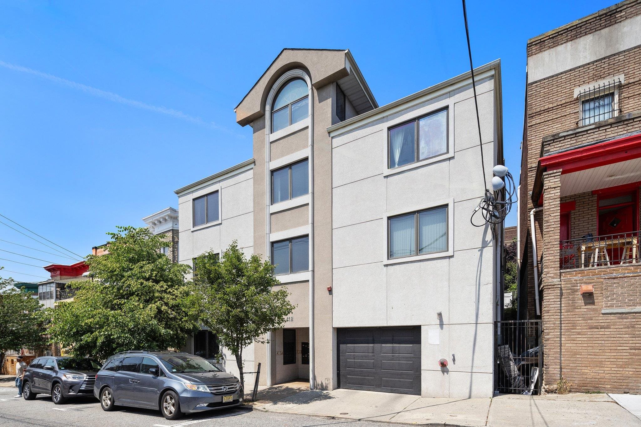 112 63RD ST Unit: 3B