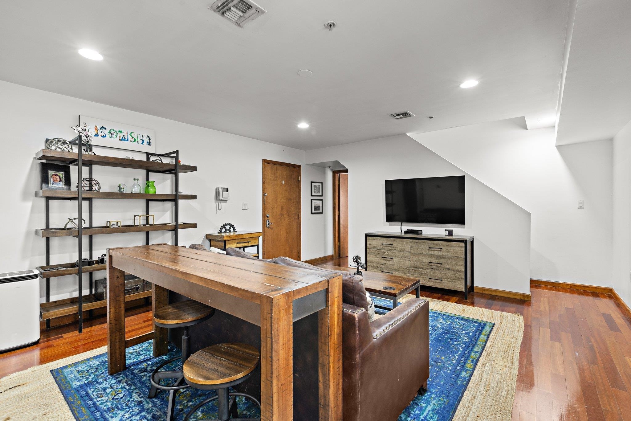 112 63RD ST Unit: 3B