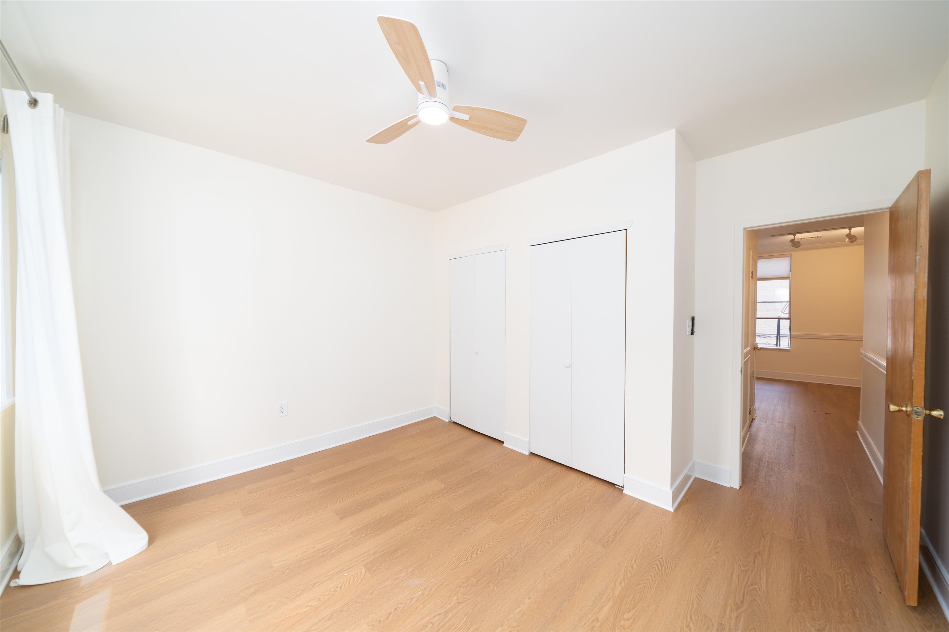 104 6TH ST Unit: 2