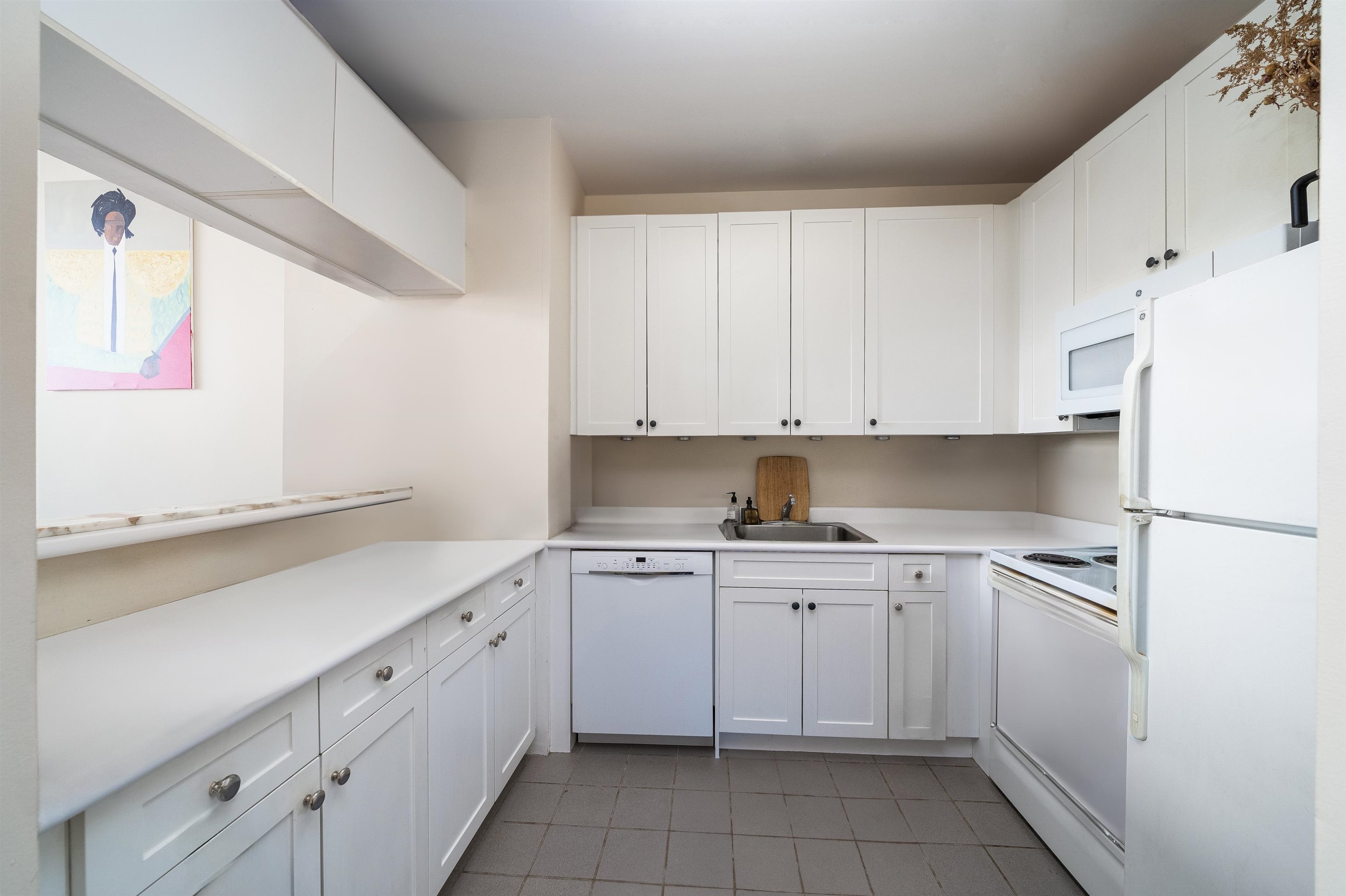 1500 HUDSON ST Unit: 12K