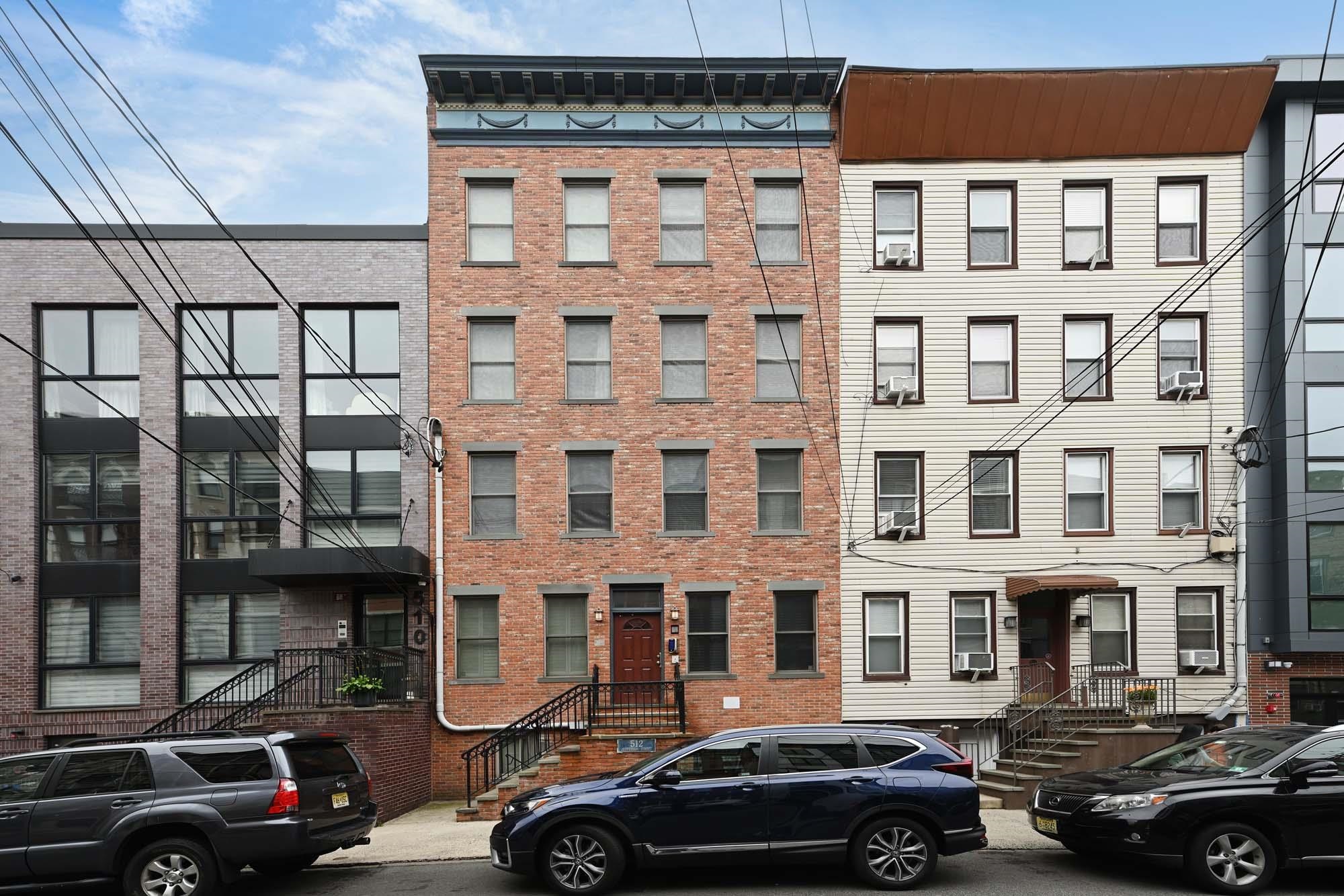 512 JEFFERSON ST Unit: 4R