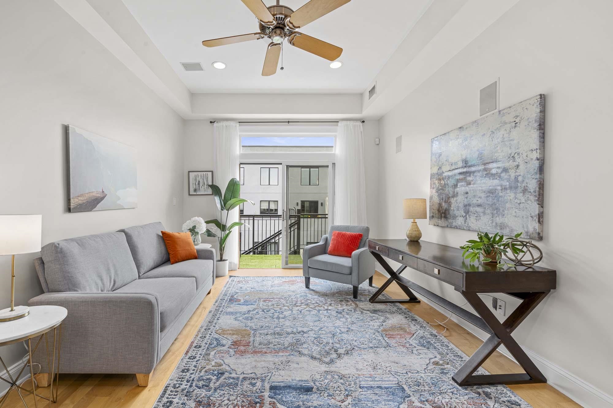 512 JEFFERSON ST Unit: 4R