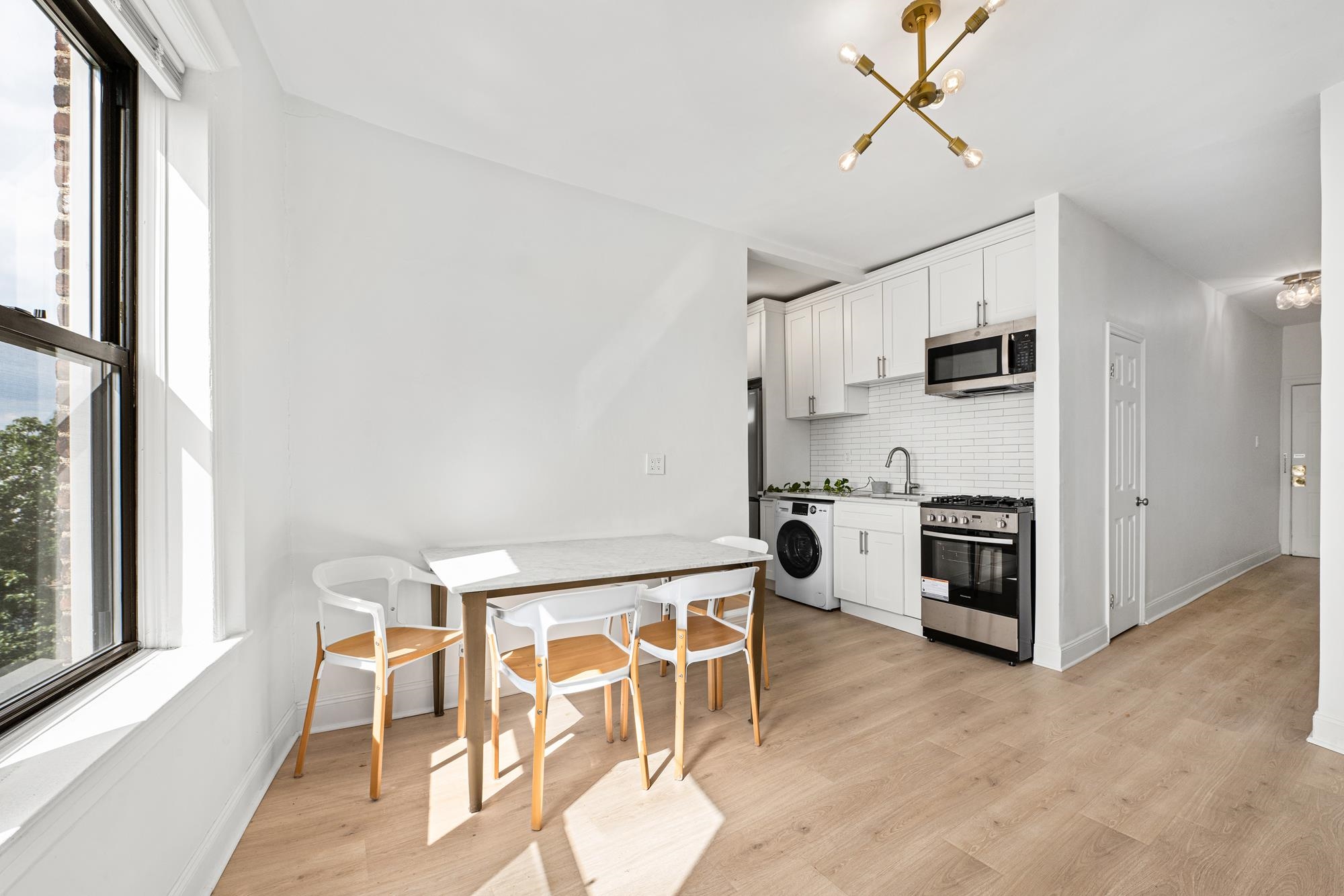 57 CORBIN AVE Unit: 44