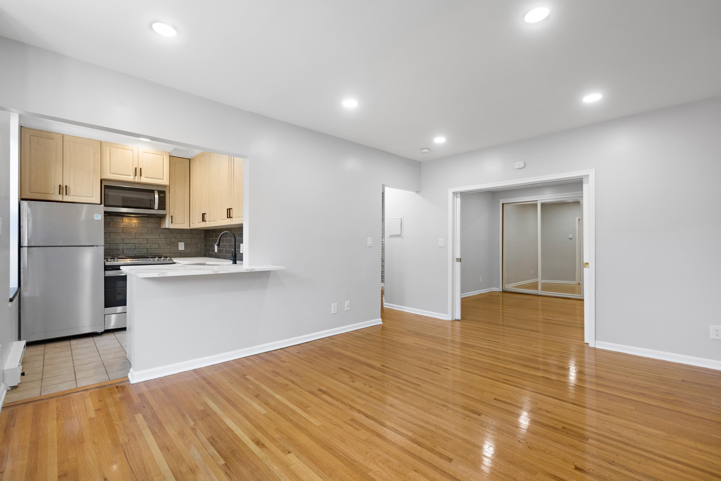 1315 WASHINGTON ST Unit: 3C