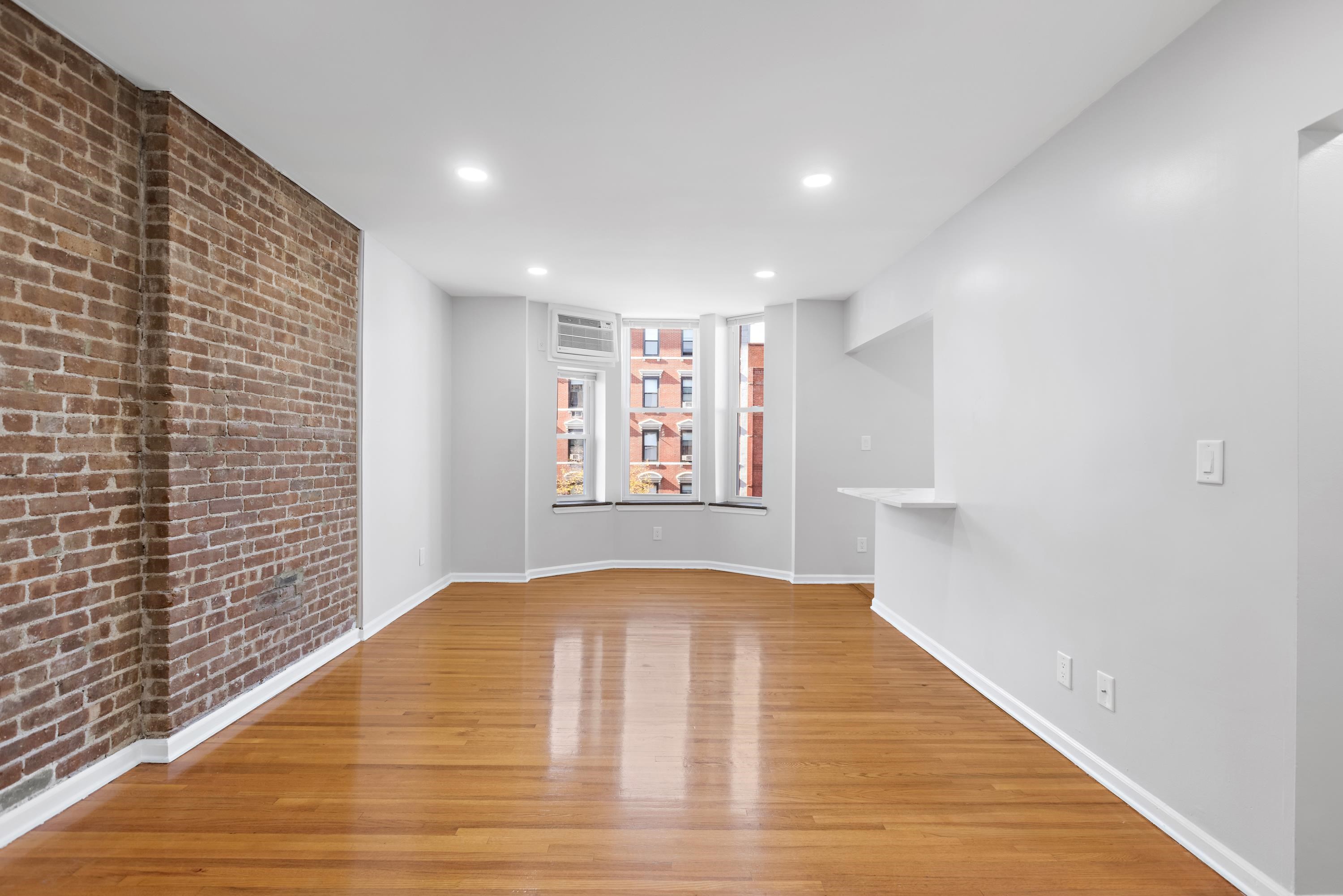 1315 WASHINGTON ST Unit: 3C