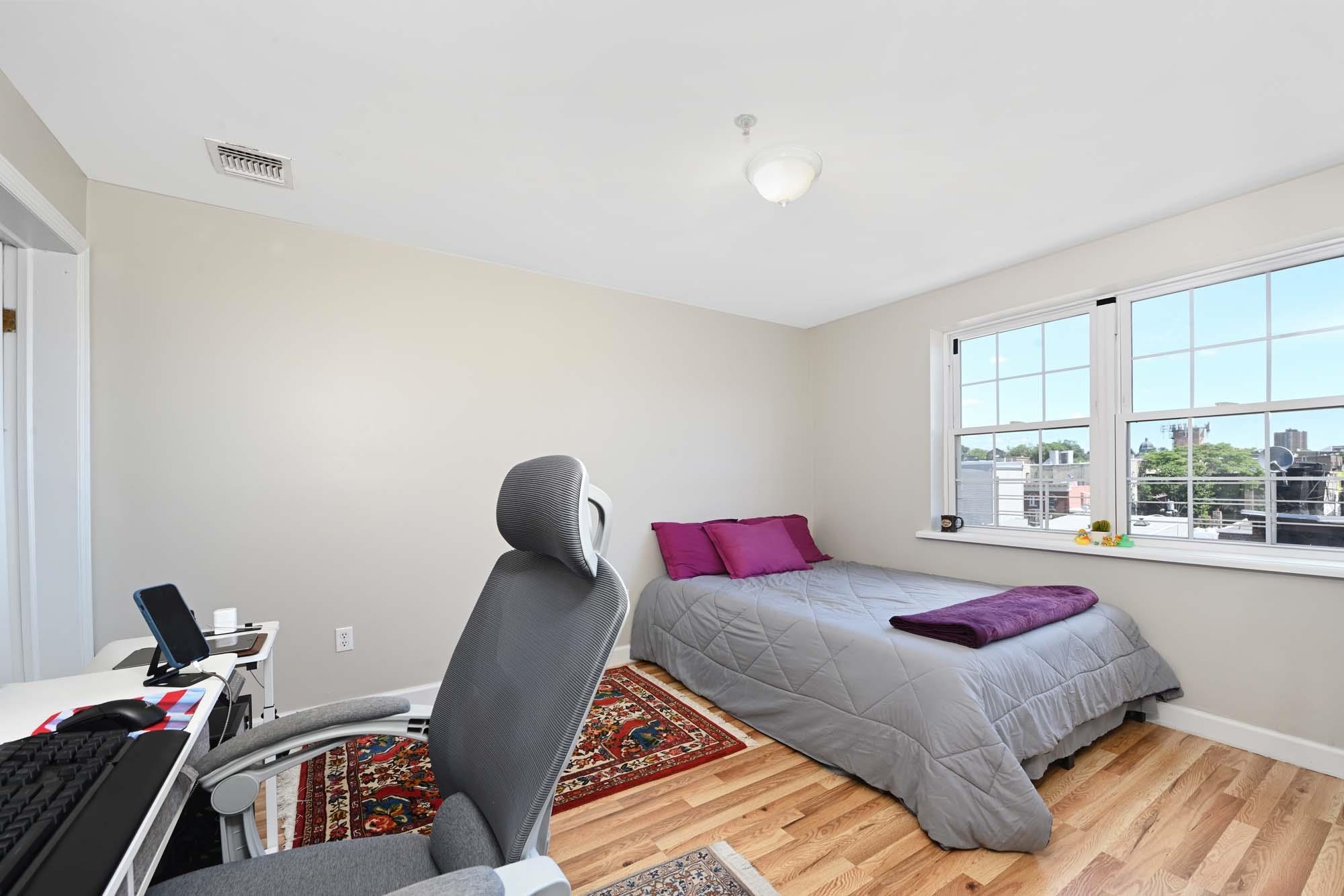 413-415 9TH ST Unit: 501