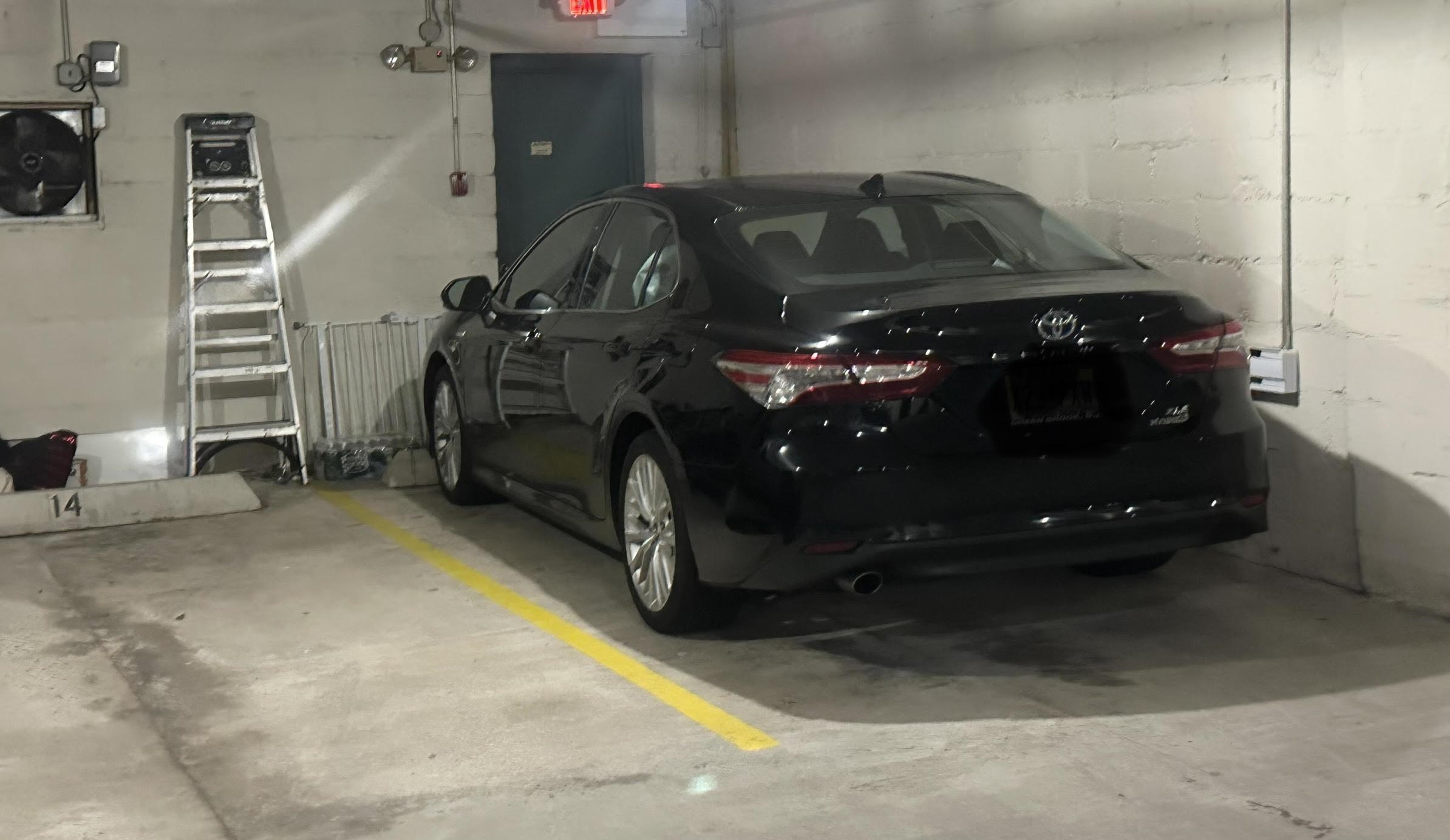 226 MONROE ST Unit: 1N