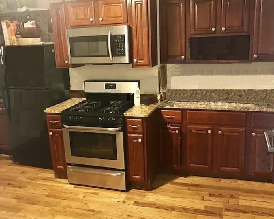 30 PRESCOTT ST Unit: 1