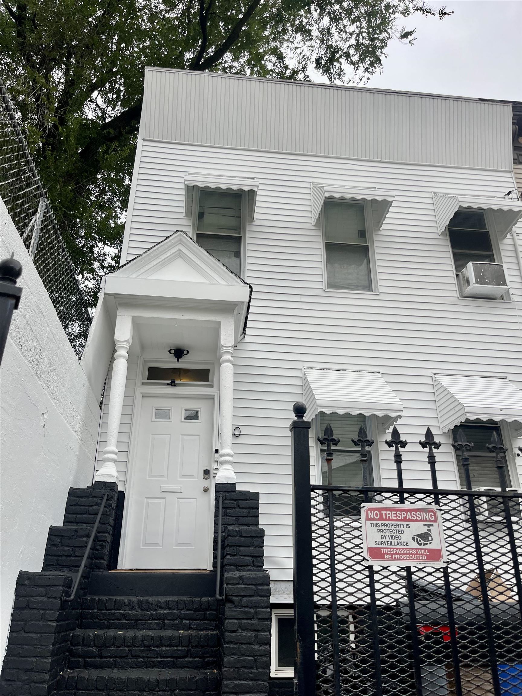 30 PRESCOTT ST Unit: 1