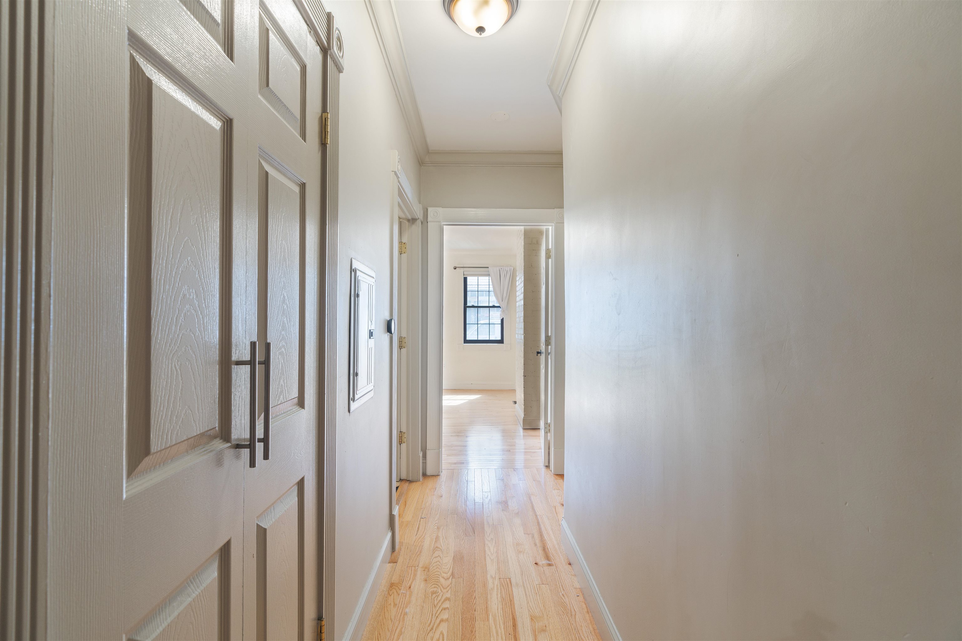 65 WEBSTER AVE Unit: 1B