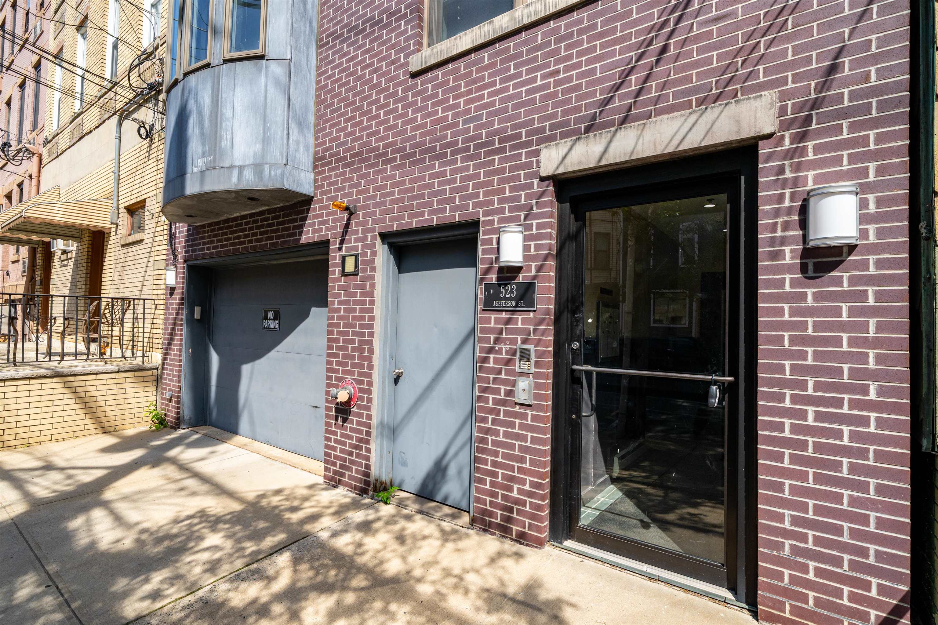 523 JEFFERSON ST Unit: 3