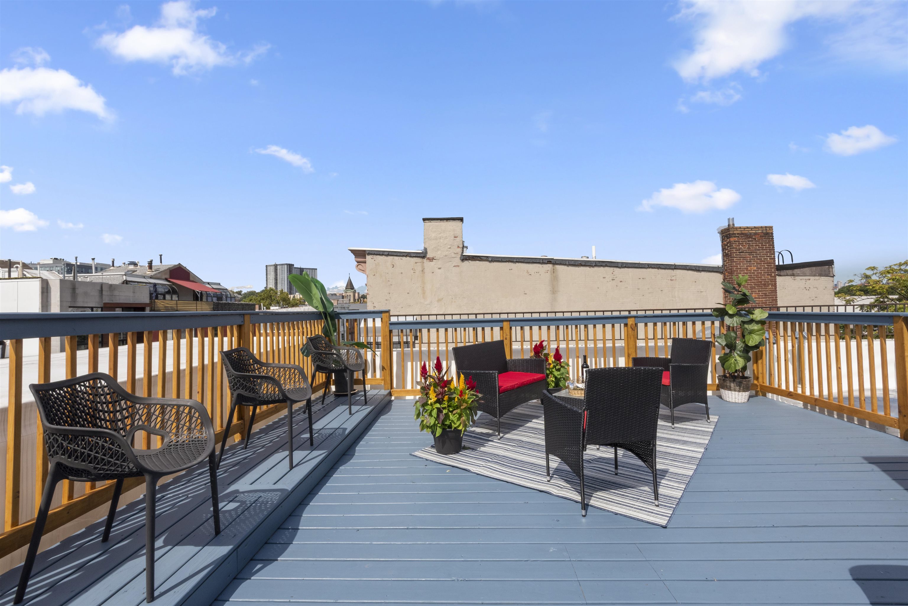 523 JEFFERSON ST Unit: 3