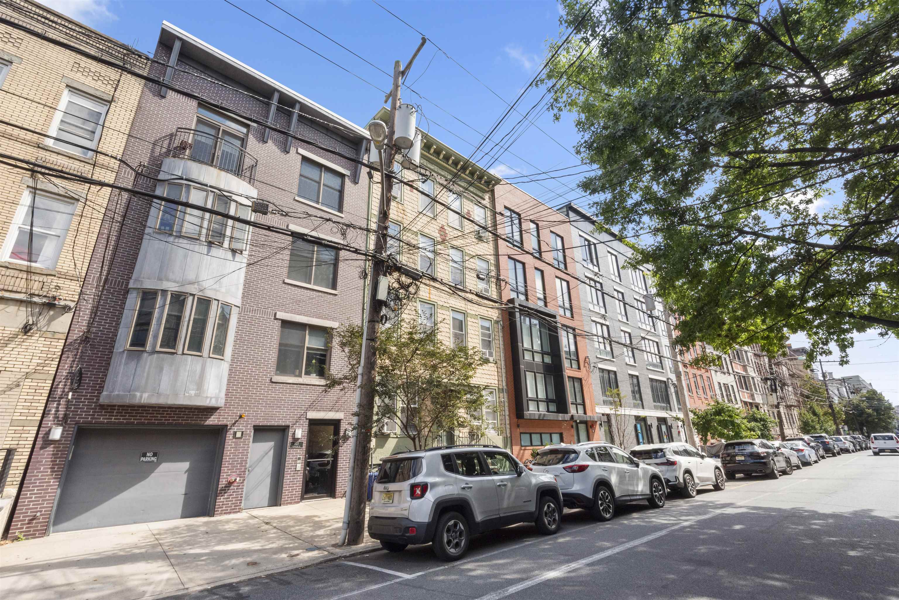 523 JEFFERSON ST Unit: 3