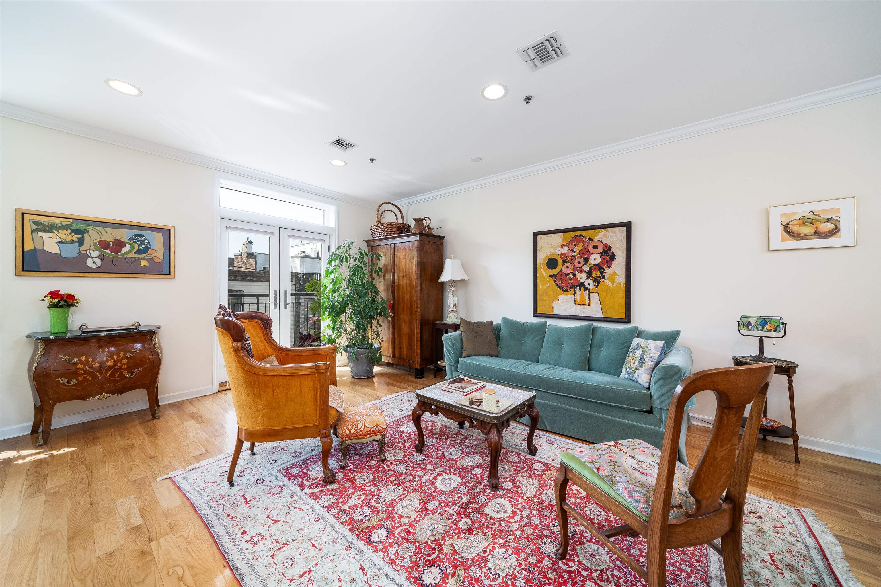523 JEFFERSON ST Unit: 3