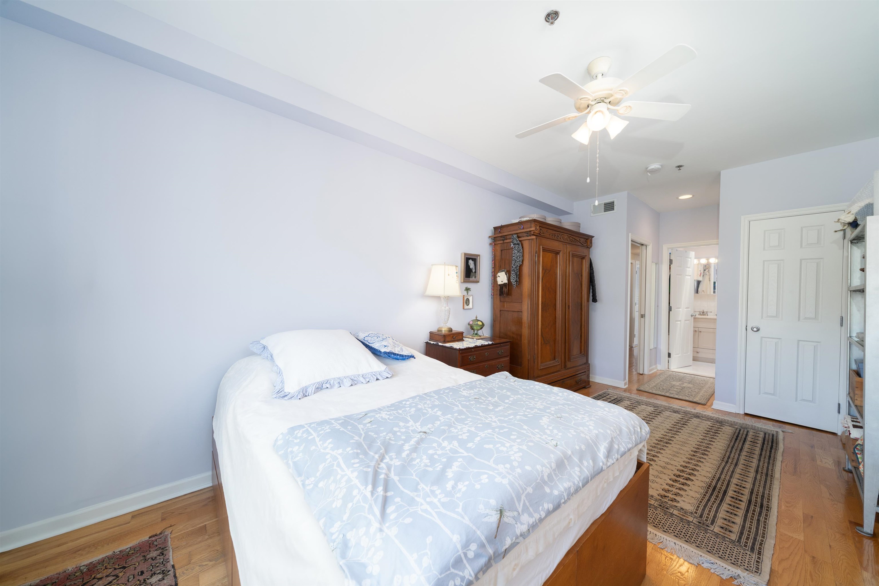 523 JEFFERSON ST Unit: 3