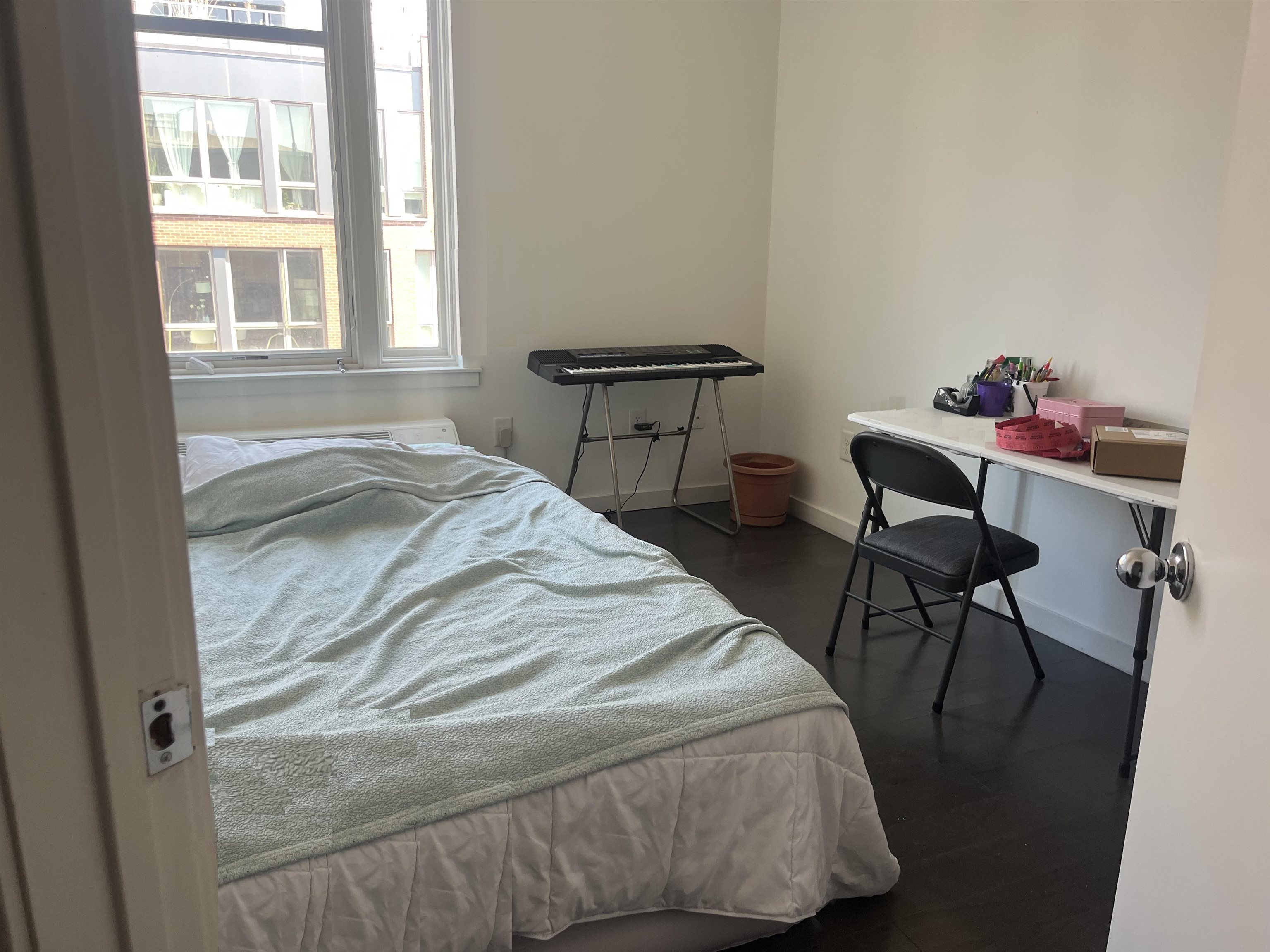 361 NEWARK AVE Unit: 208