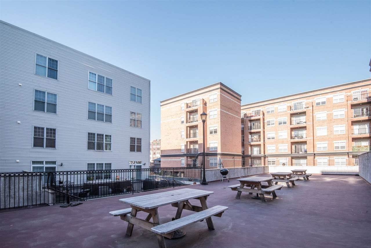 1115 GRAND ST Unit: 5A