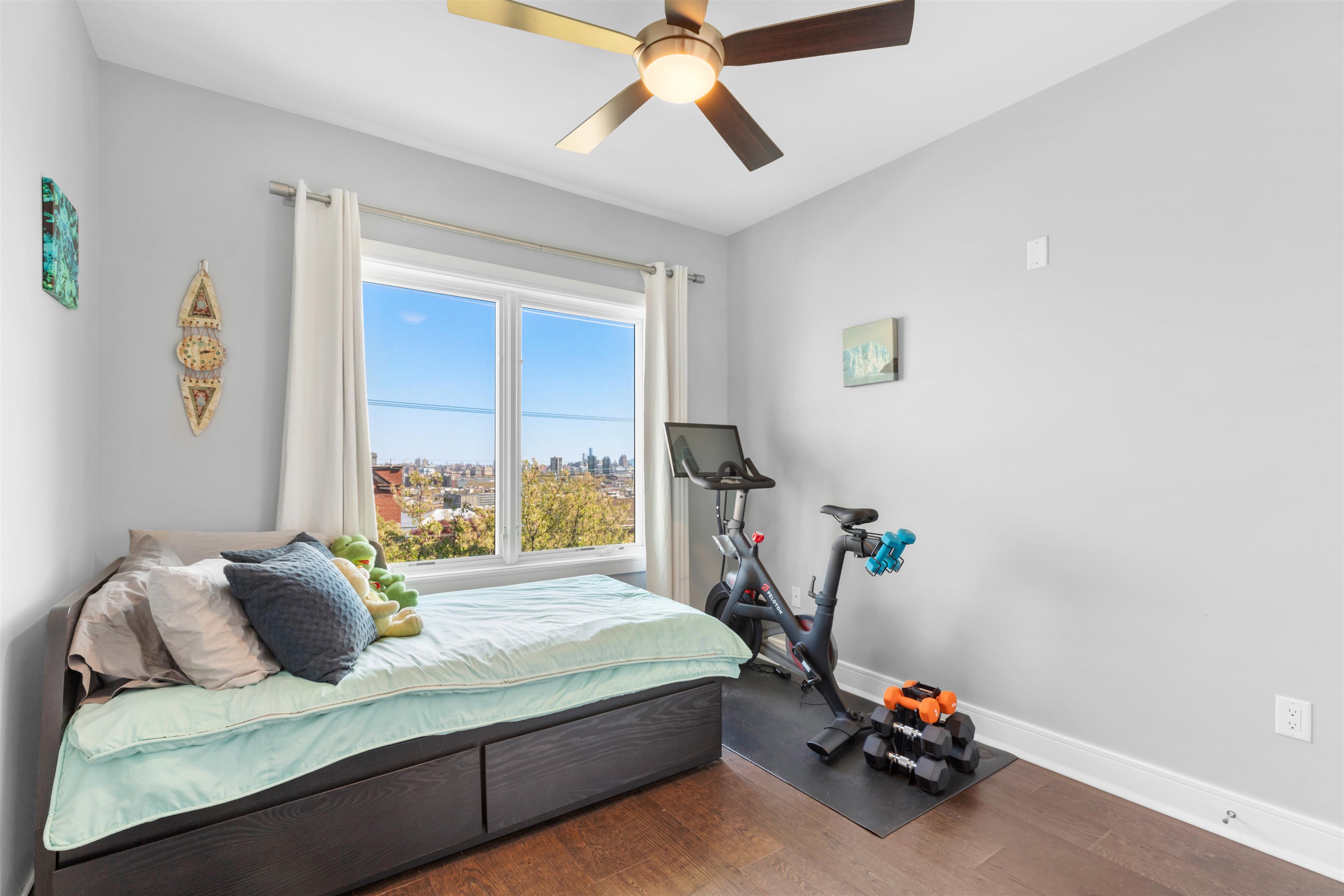 801 PALISADE AVE Unit: 305