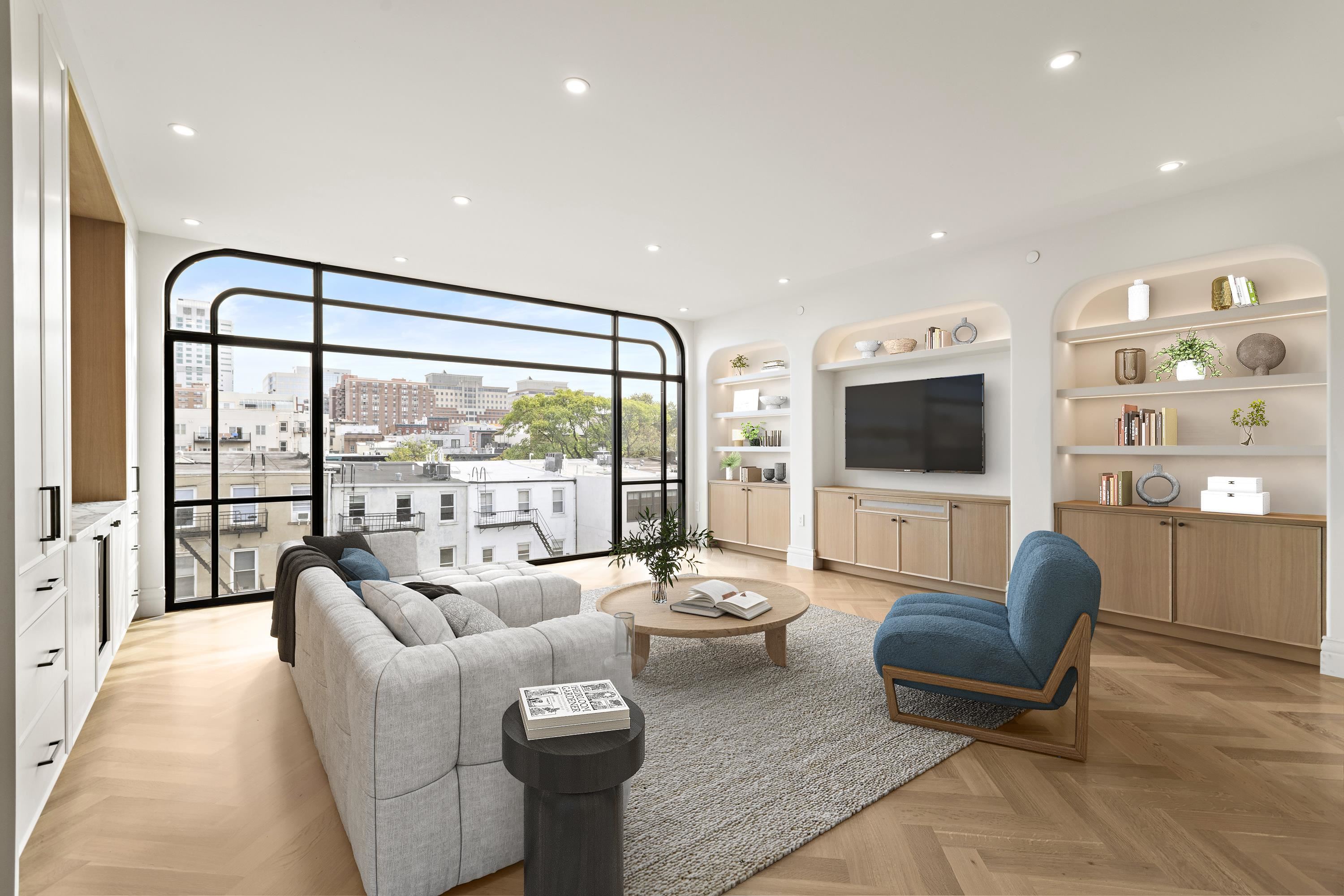 225 PARK AVE Unit: 2