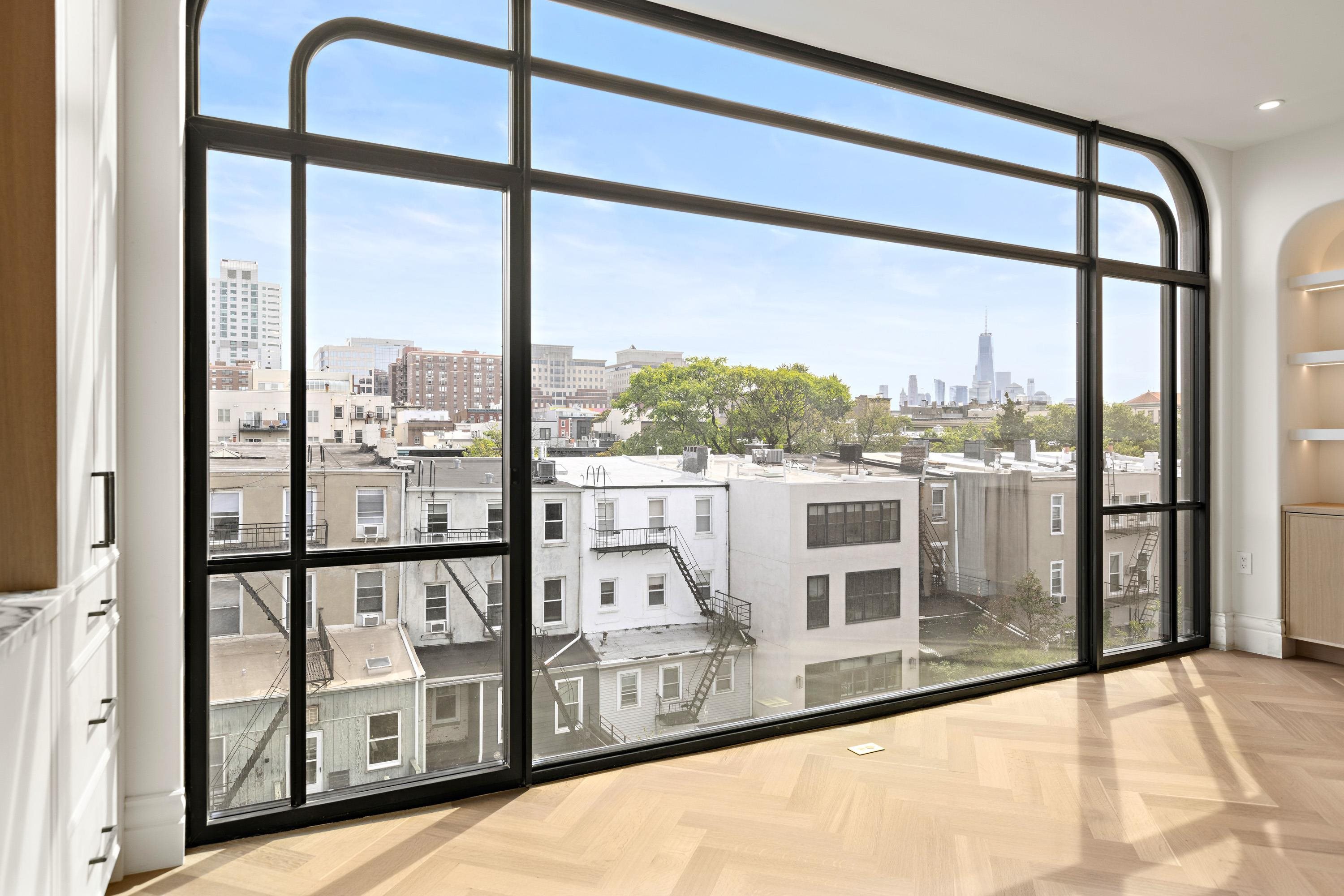 225 PARK AVE Unit: 2