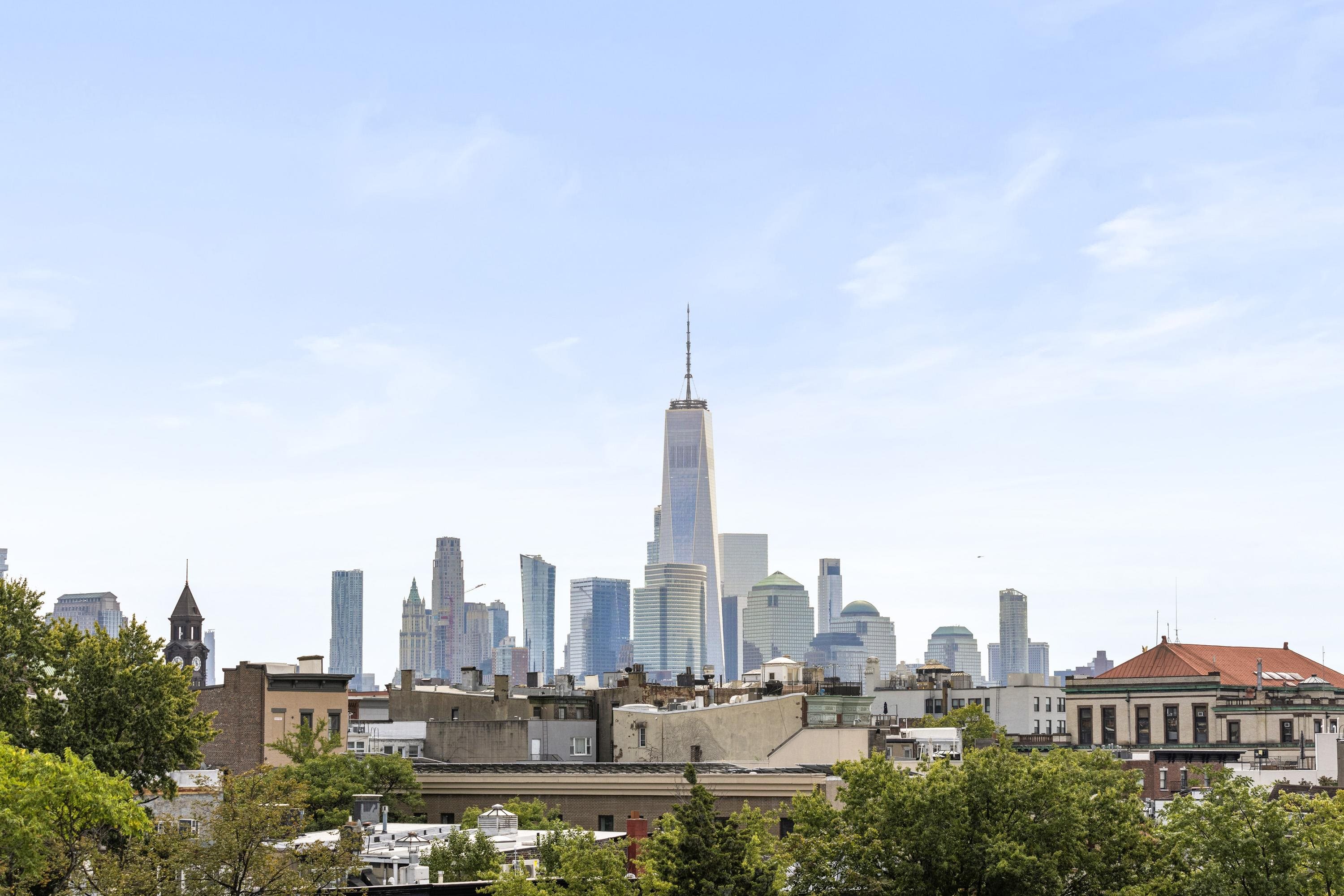 225 PARK AVE Unit: 2