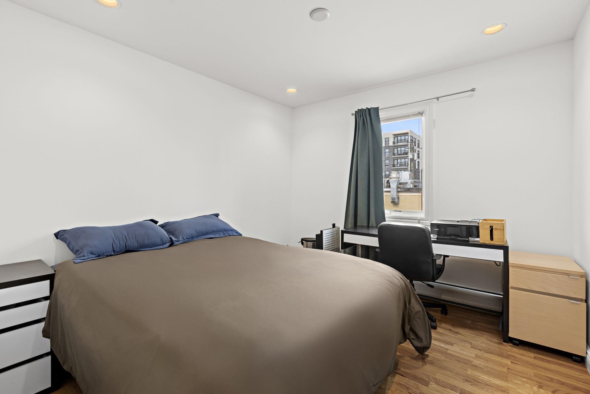 492 JERSEY AVE Unit: C