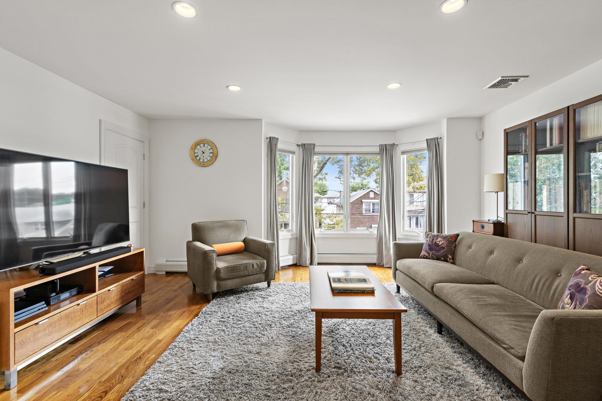 492 JERSEY AVE Unit: C